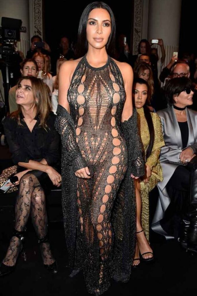 Kim Kardashian Labia Cleavage