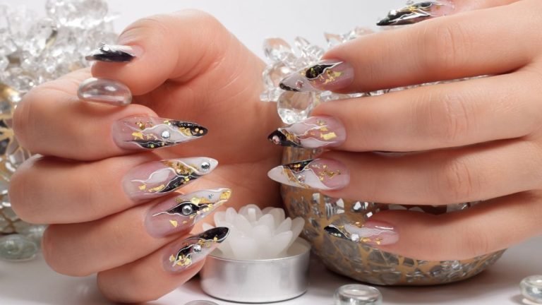 12 Trendy January Nail Ideas Every Girl Needs to Try