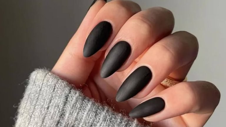 15 Black Matte Nail Designs for Every Style and Occasion