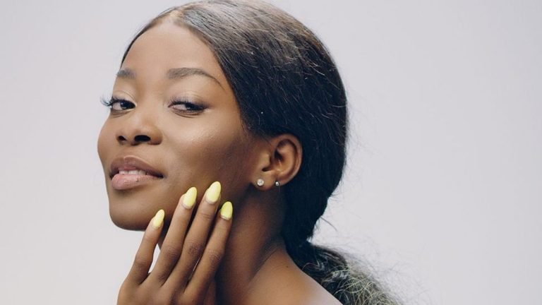 14 Easy & Chic Low Ponytail Hairstyles for Every Occasion