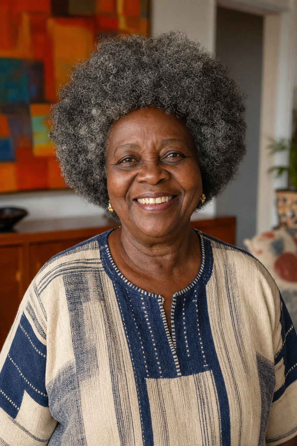 Mature plus size Black woman wearing a rounded curly Afro with soft height
