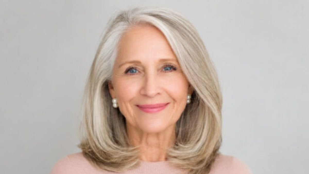 16 Polished Blowout Hair Ideas for Women Over 70 That Look Stunning in 2026