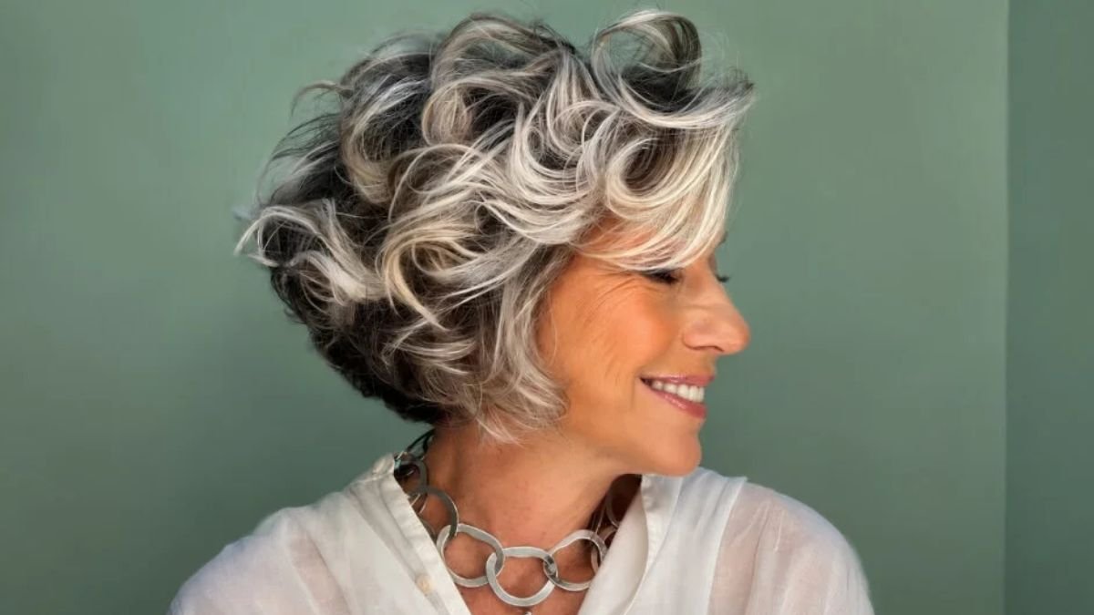 17 Short Haircuts for Women Over 60 That Are Flattering and Easy in 2026