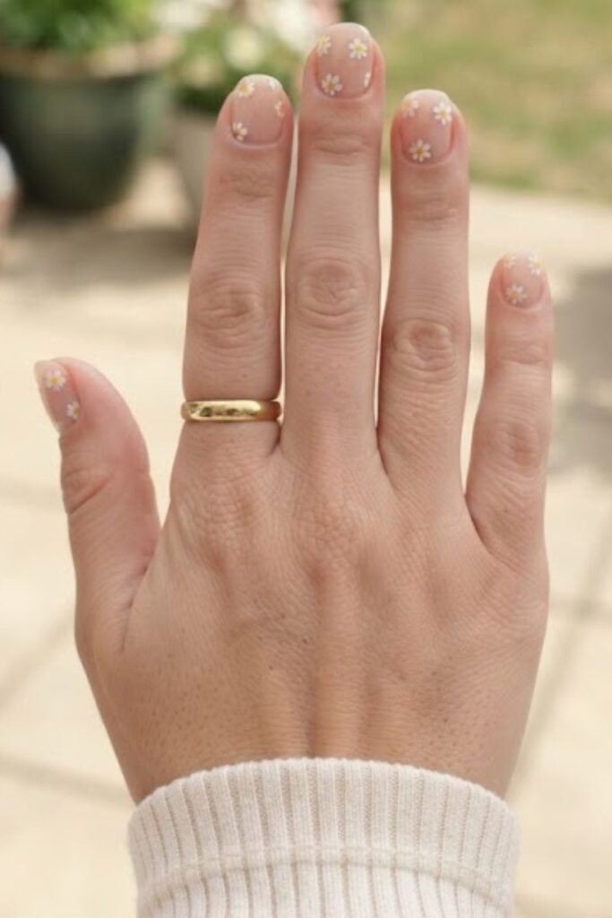 Tiny Daisy Accents